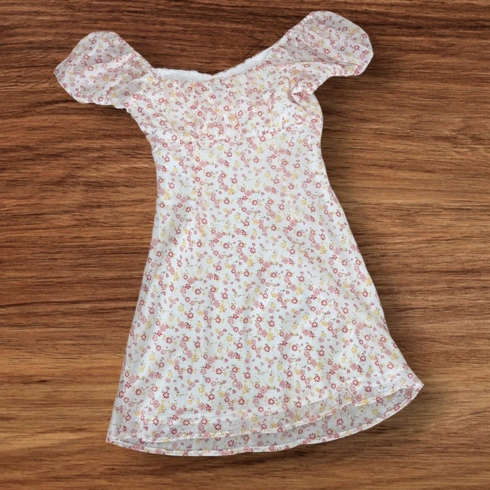 Cotton Candy LA Floral Mini Dress Chiffon feel lined Off Shoulder‎ Side Zipper M